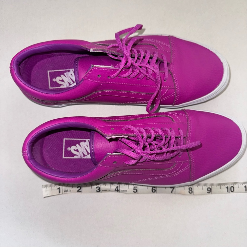 Vans Leather Old Skool Women's Fuchsia Sneakers - Picture 10 of 13